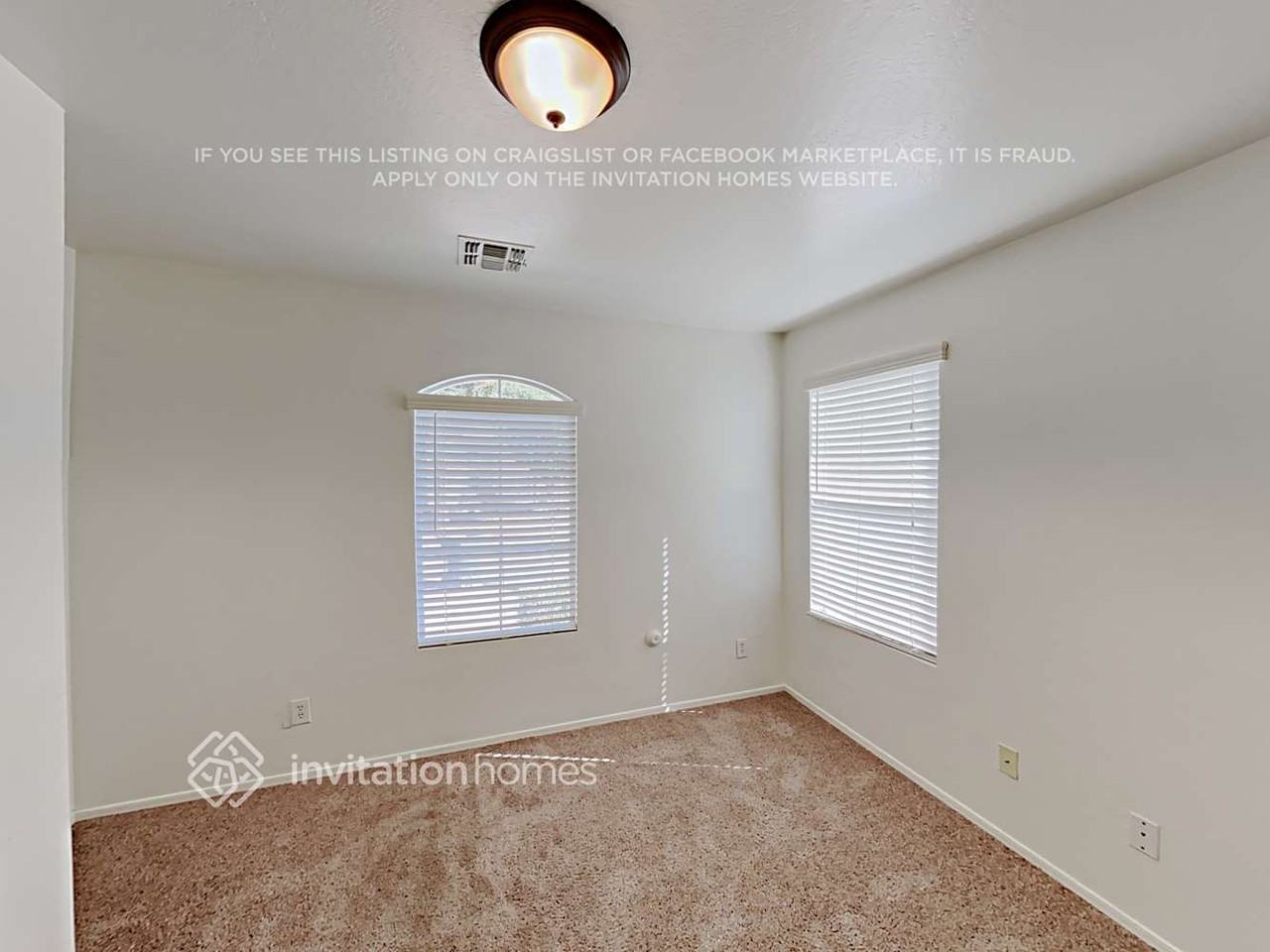 3036 S 101st Dr - Photo 5 of 12