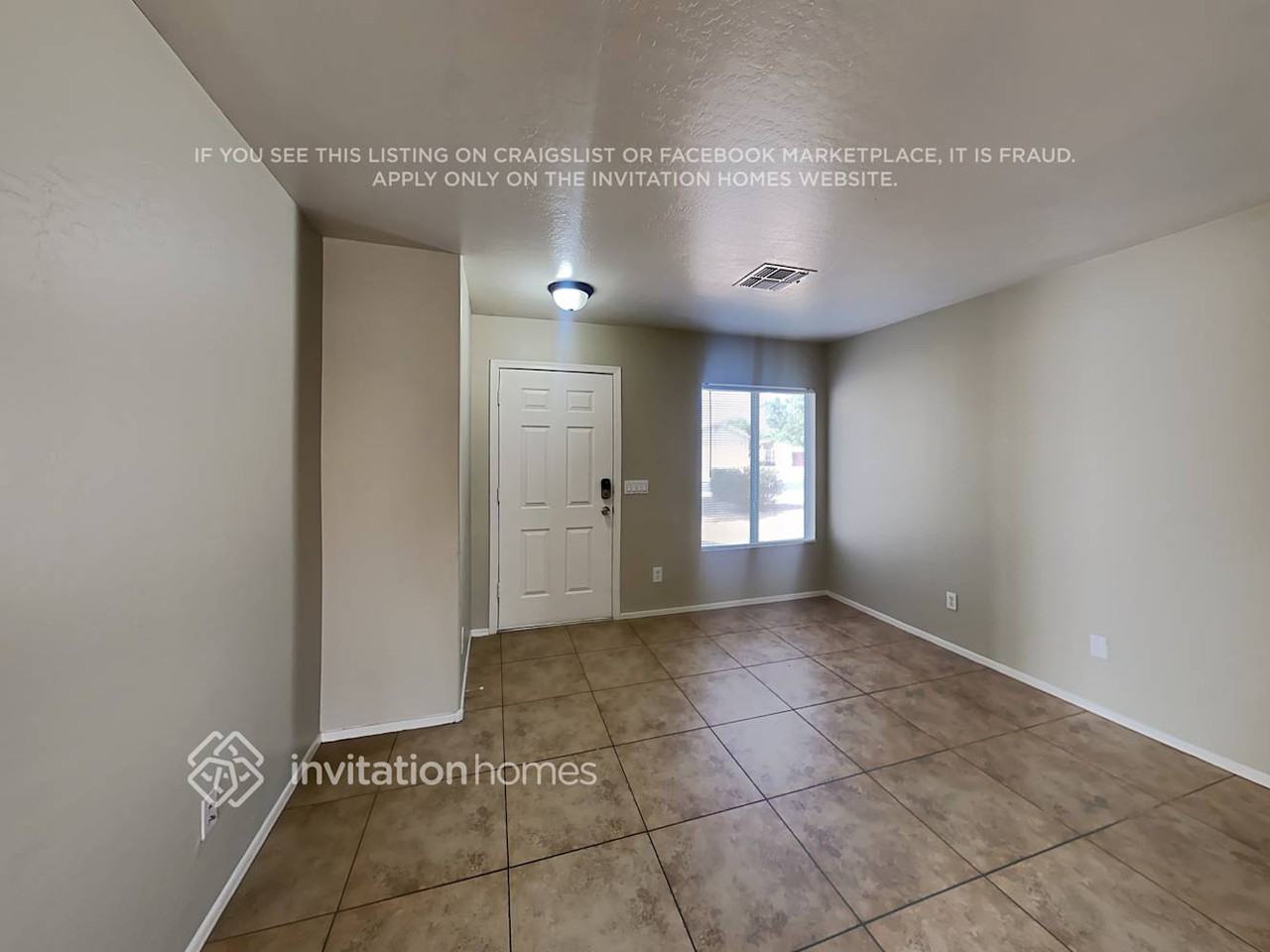 12849 W Paradise Dr - Photo 3 of 19