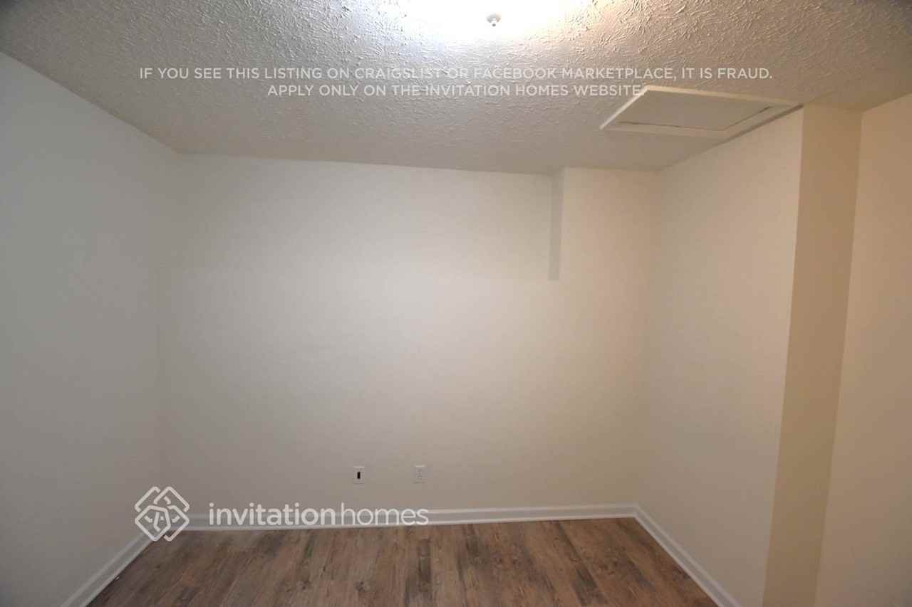 1661 Hampton Walk Dr - Photo 7 of 12