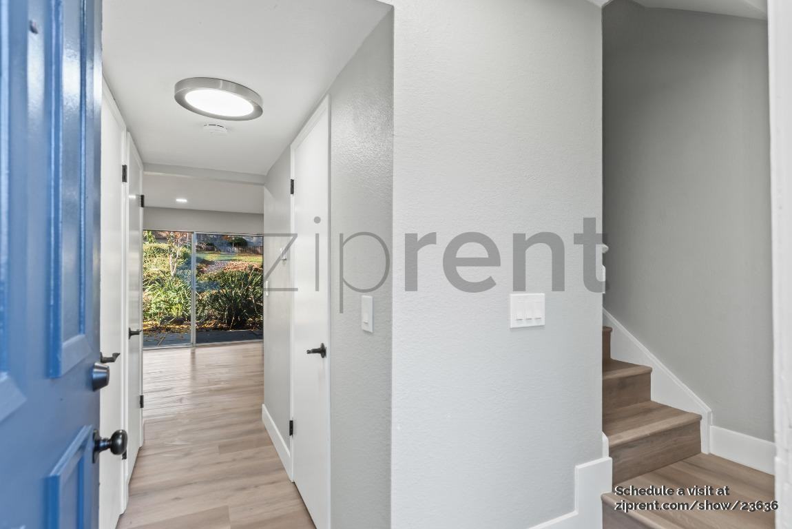 1804 Holland Dr - Photo 4 of 26