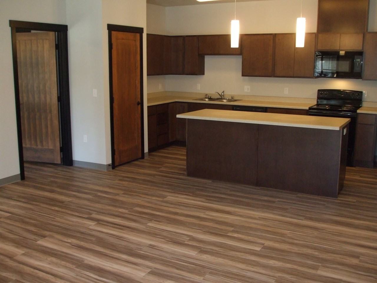 Palouse Prairie Apts - Photo 3 of 16