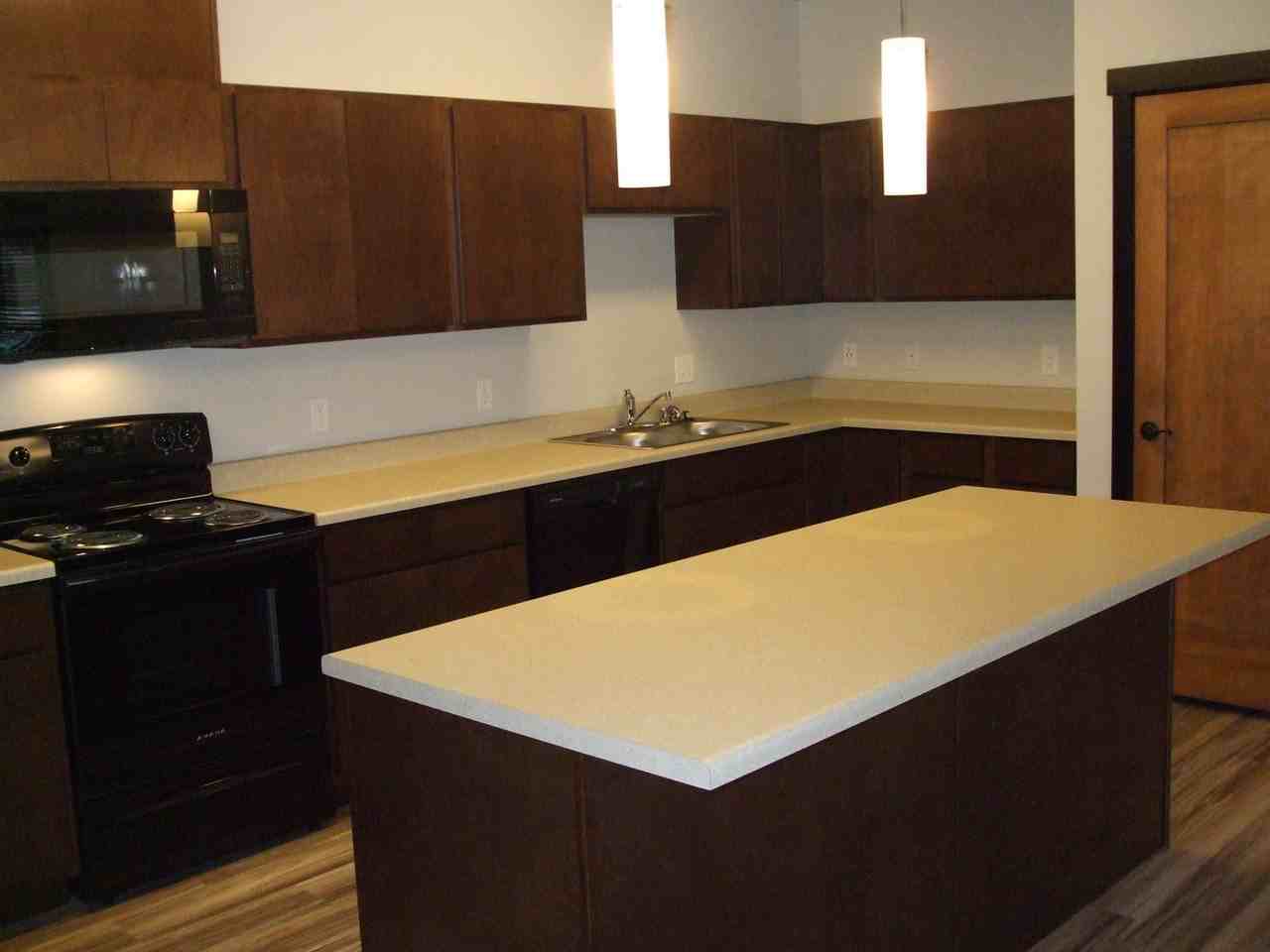 Palouse Prairie Apts - Photo 4 of 16