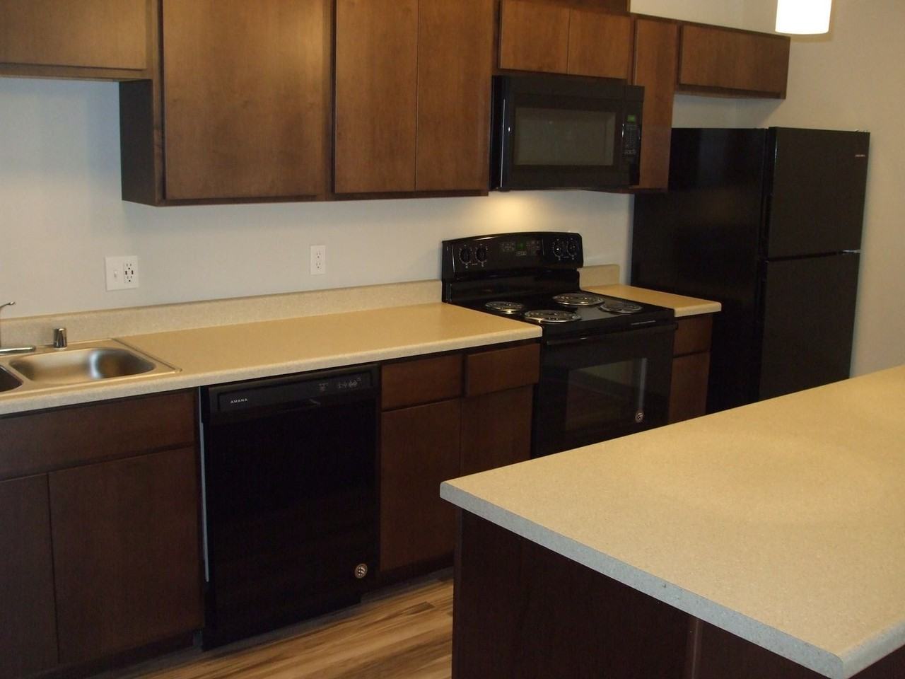 Palouse Prairie Apts - Photo 5 of 16