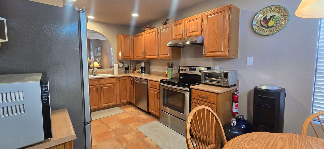 14406 N Galatea Dr - Photo 4 of 26