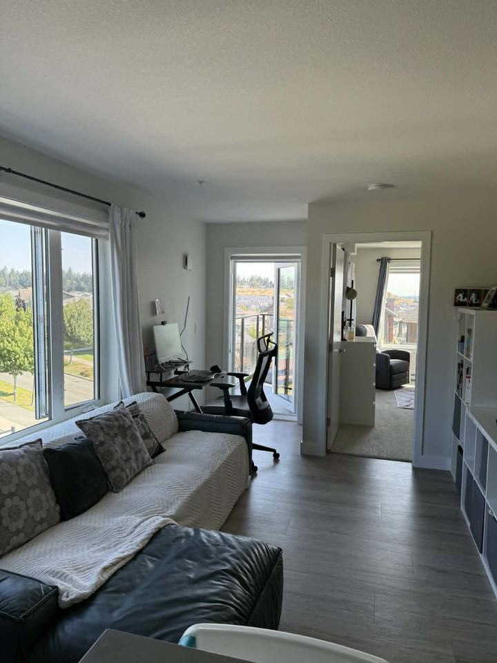 3544 Ryder Hesjedal Way - Photo 2 of 12