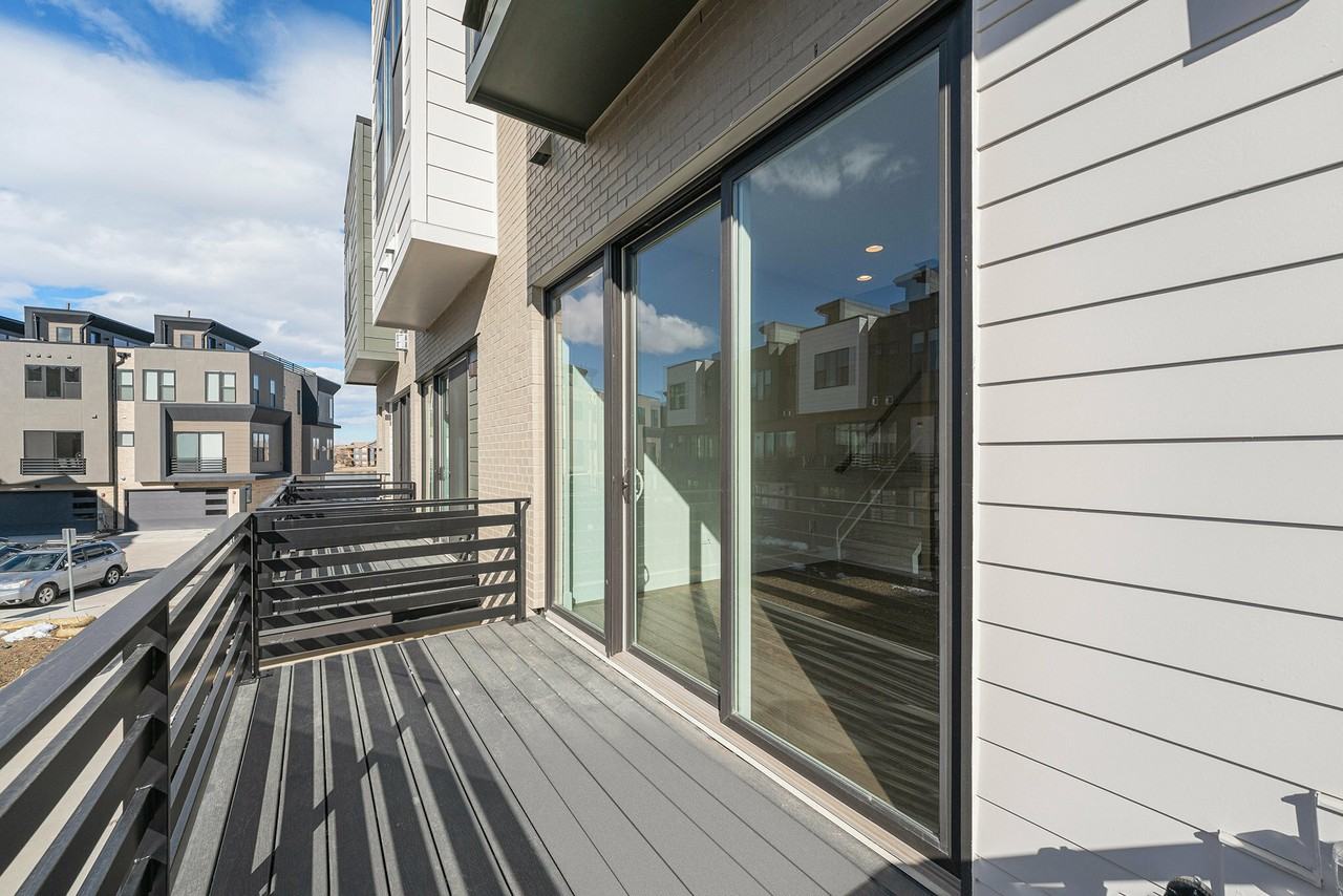 2663 Nicholas Way - Photo 3 of 41