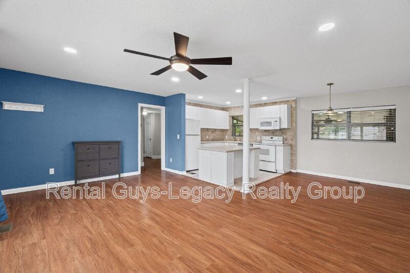 3872 Marianna Rd - Photo 5 of 43