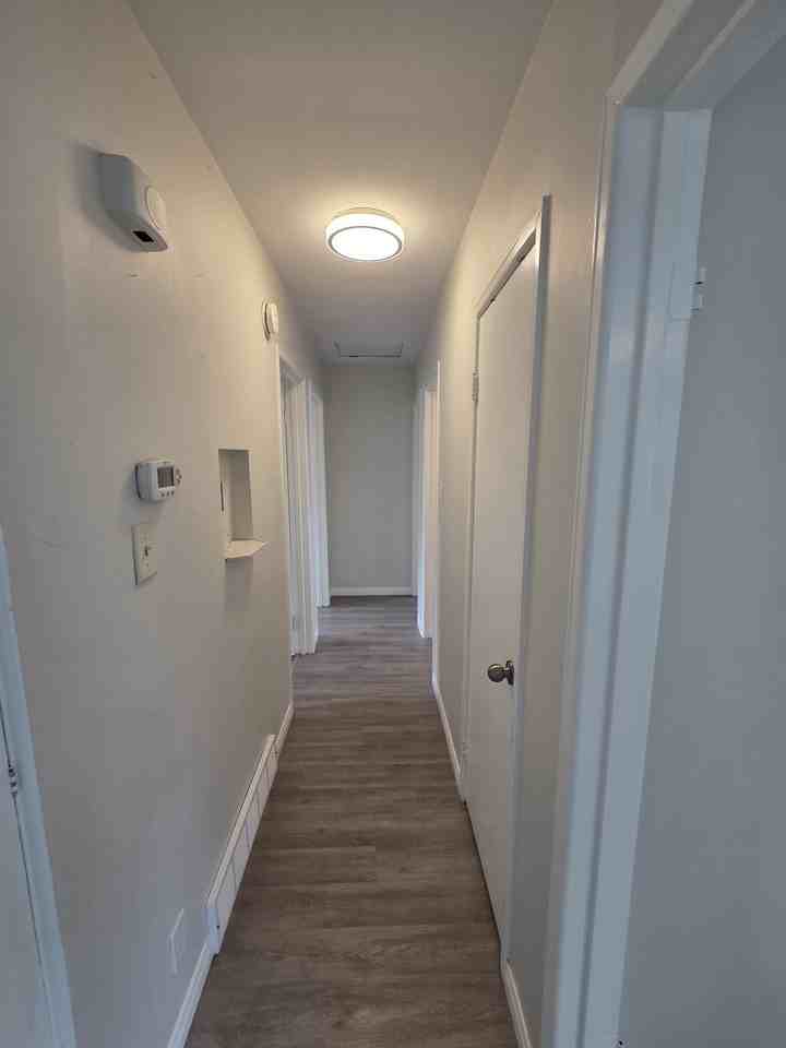 9035 149 Street Main - Photo 2 of 12