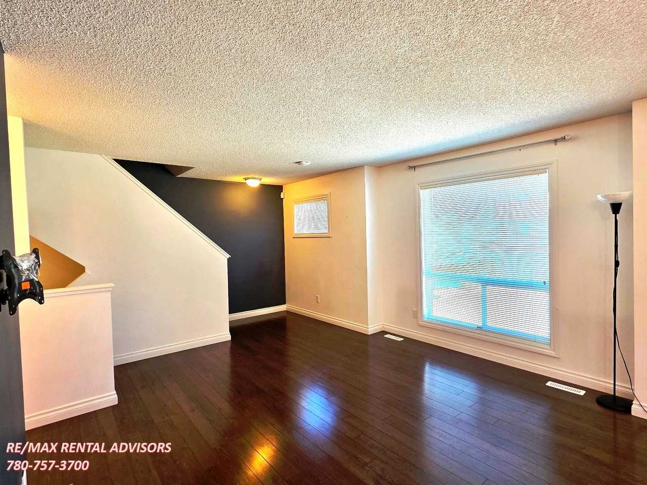 12050 17 Ave Sw - Photo 6 of 23