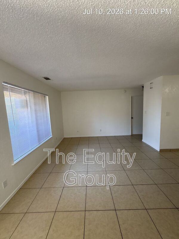 2023 S Tracy Ct - Photo 3 of 15