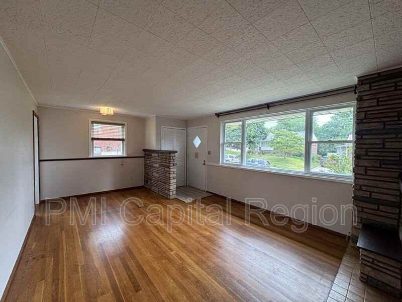 10302 Duvawn Pl - Photo 3 of 29