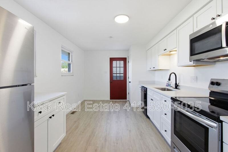29 Janyce Dr - Photo 6 of 24