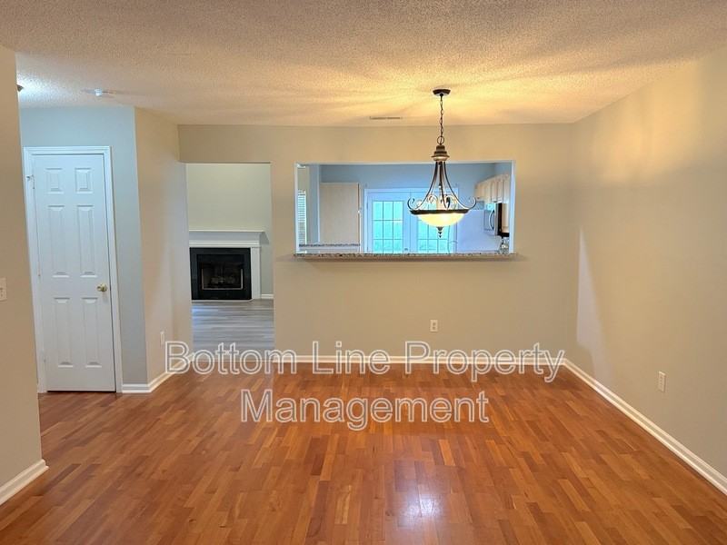 9419 Elizabeth Townes Ln - Photo 4 of 23
