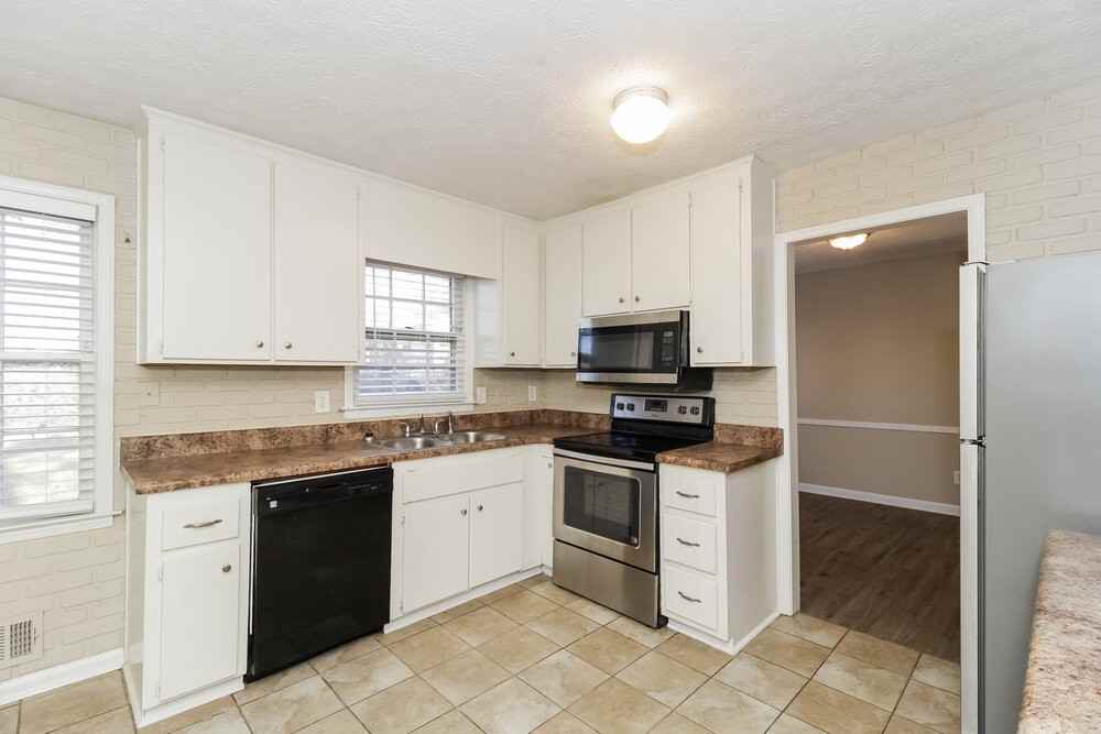 3334 Heatherwood Ln Sw - Photo 7 of 20