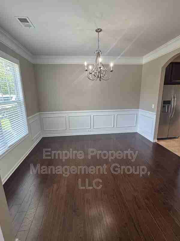 108 Ashewicke Dr - Photo 3 of 23