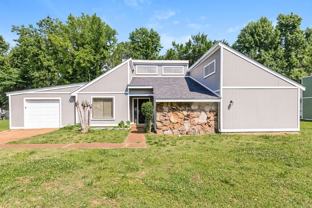 8182 Valley Ridge Trl - Photo 1 of 1