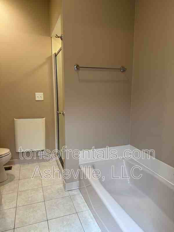 6 Tiburon Pl - Photo 7 of 37
