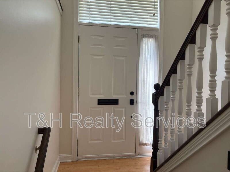368 Firehouse Pl - Photo 7 of 24