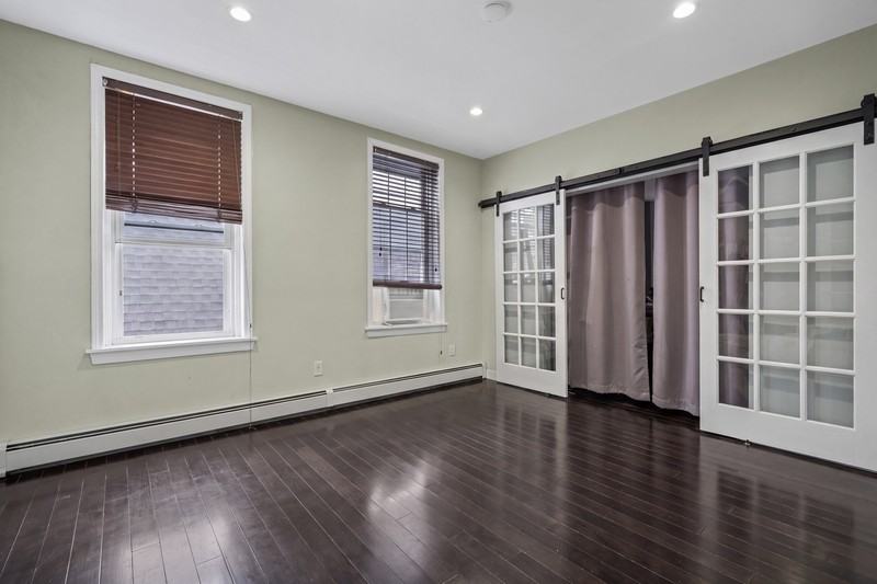 414 59th St #3 - Photo 4 of 12