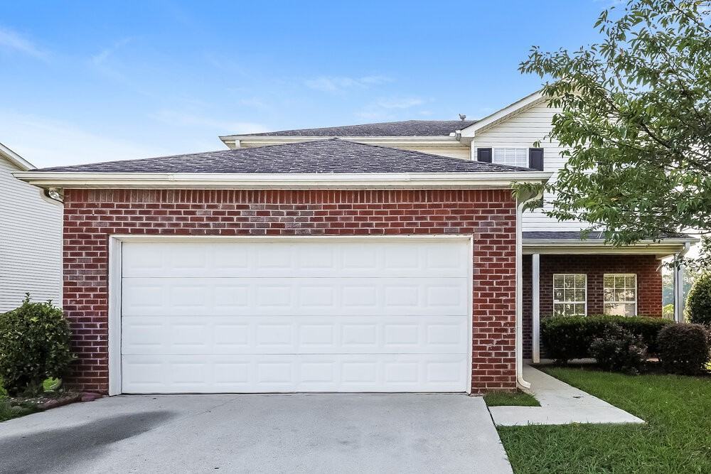 1607 Thornwick Trce
