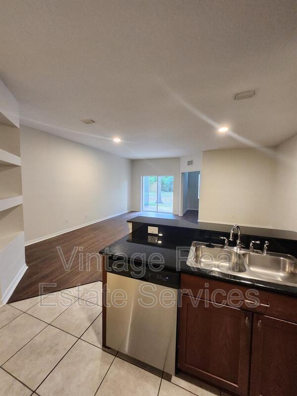 9333 Stone River Pl - Photo 6 of 31
