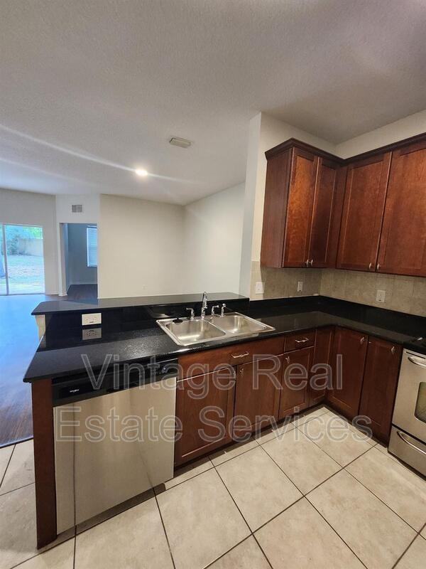9333 Stone River Pl - Photo 7 of 31