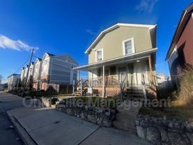 810 Reinhard Ave - Photo 1 of 1