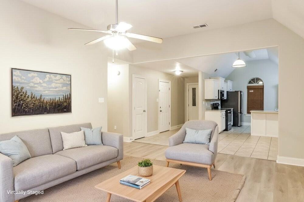 240 Brighton Village Loop - Photo 3 of 19