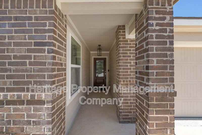 6083 Akin Cir - Photo 4 of 35
