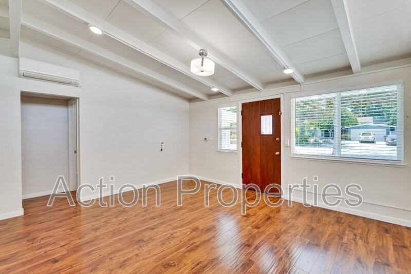 1343 Torrance Ave - Photo 2 of 25