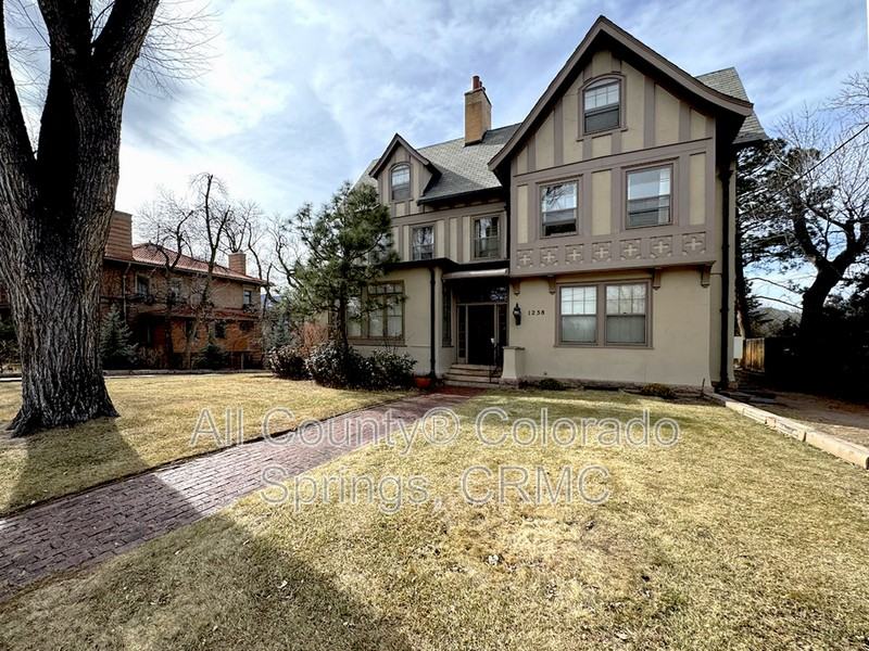 1238 Wood Ave #4 - Photo 5 of 22