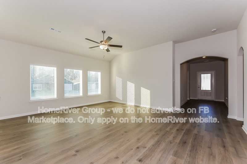 6569 Crosswood Ln - Photo 3 of 21