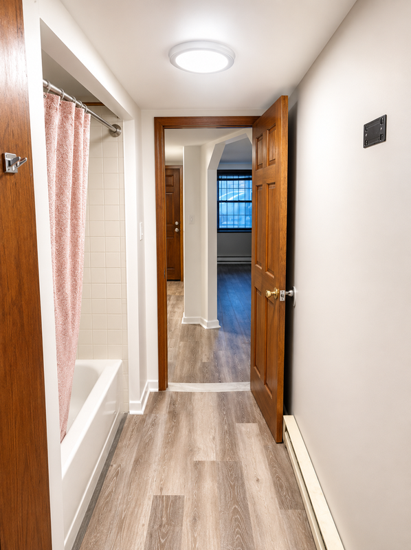 253 State St - Photo 3 of 6
