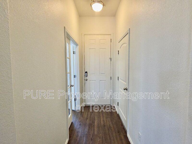 19320 Nicole Ln - Photo 3 of 23