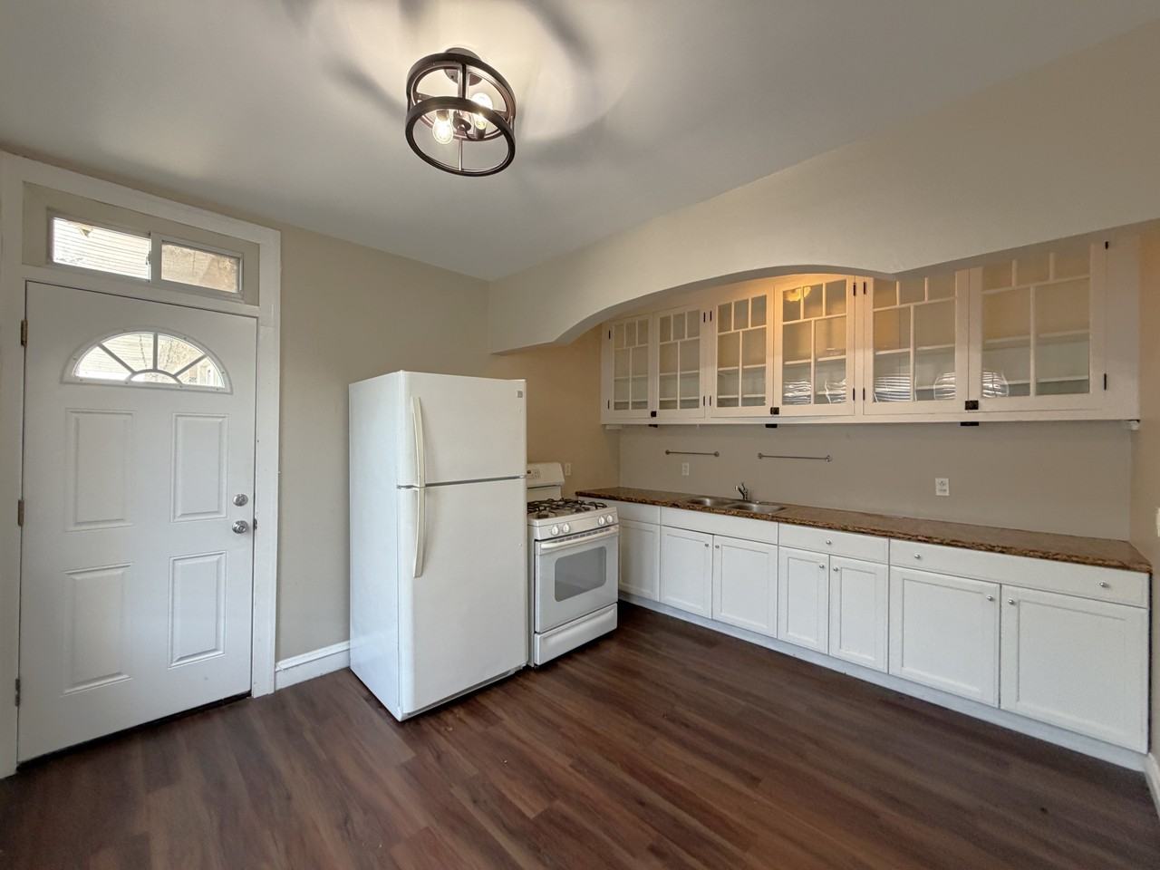 4307 West 63rd Street - Photo 2 of 8
