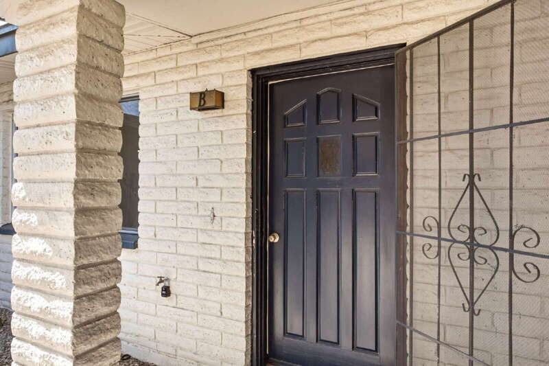 1129 N Wedgewood Cir #B - Photo 4 of 43