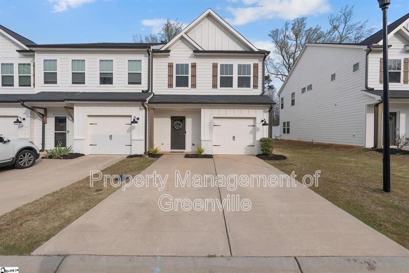 100 Grey Oak Trl - Photo 2 of 26