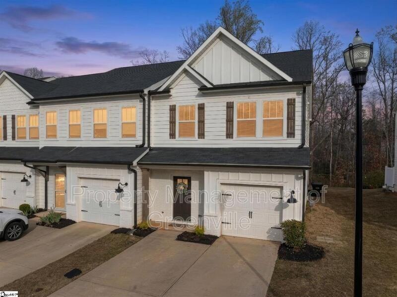 100 Grey Oak Trl - Photo 3 of 26