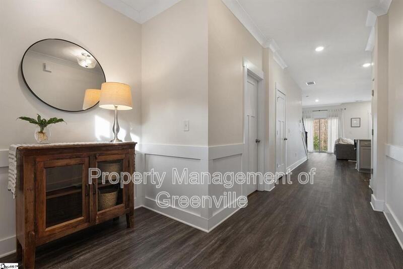 100 Grey Oak Trl - Photo 4 of 26