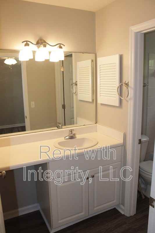 4256 Augustus Oak Ct - Photo 7 of 15