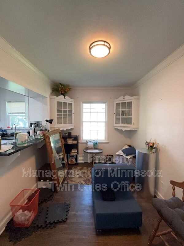2632 Toledo Ave S - Photo 4 of 31