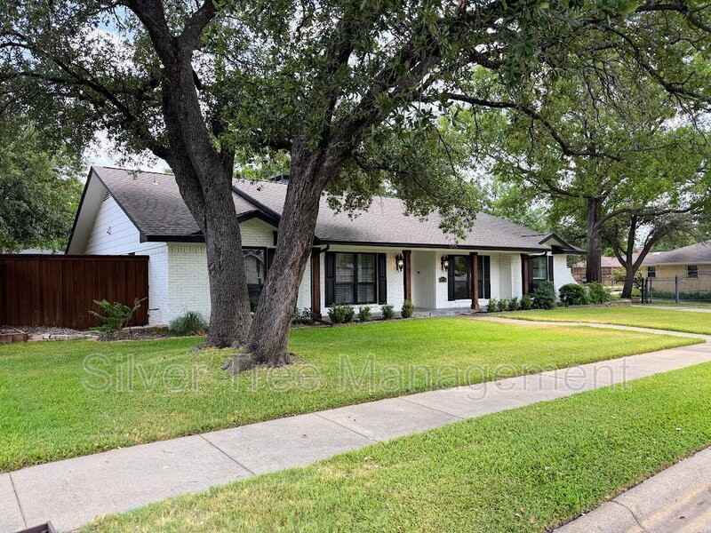1710 Dickerson Dr - Photo 2 of 42