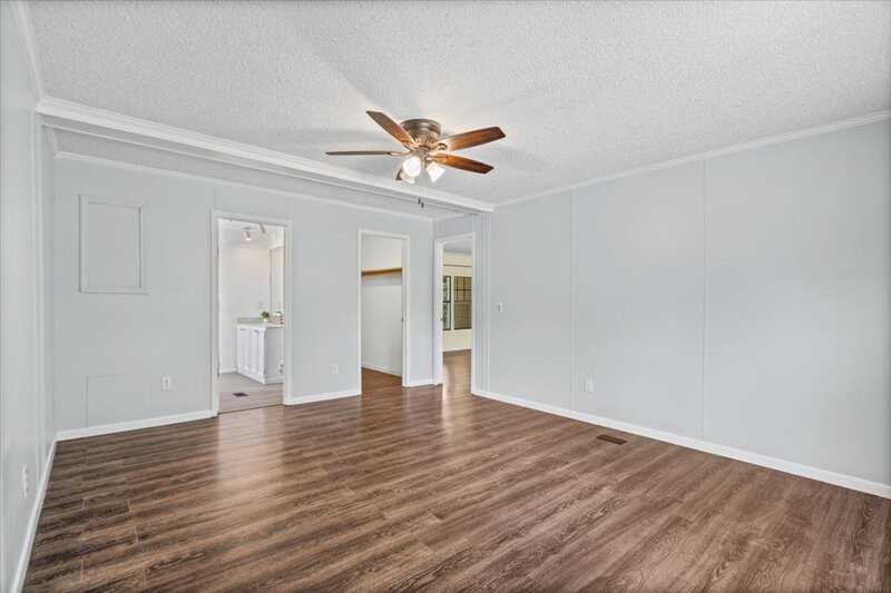 13501 Nutty Brown Rd #B - Photo 5 of 29
