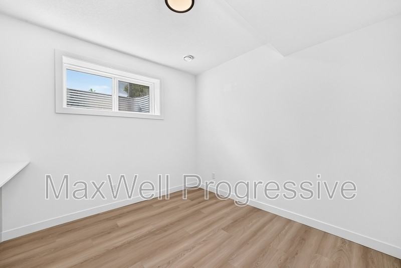 14510 95 Ave Nw #BS - Photo 3 of 16