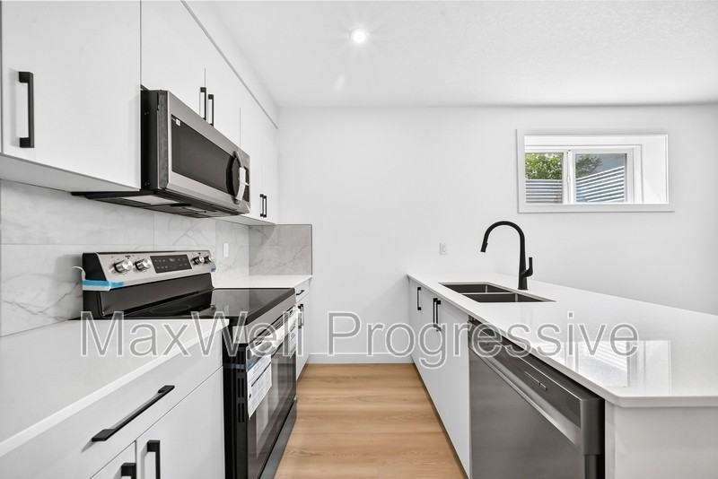 14510 95 Ave Nw #BS - Photo 4 of 16