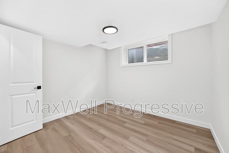 14510 95 Ave Nw #BS - Photo 6 of 16