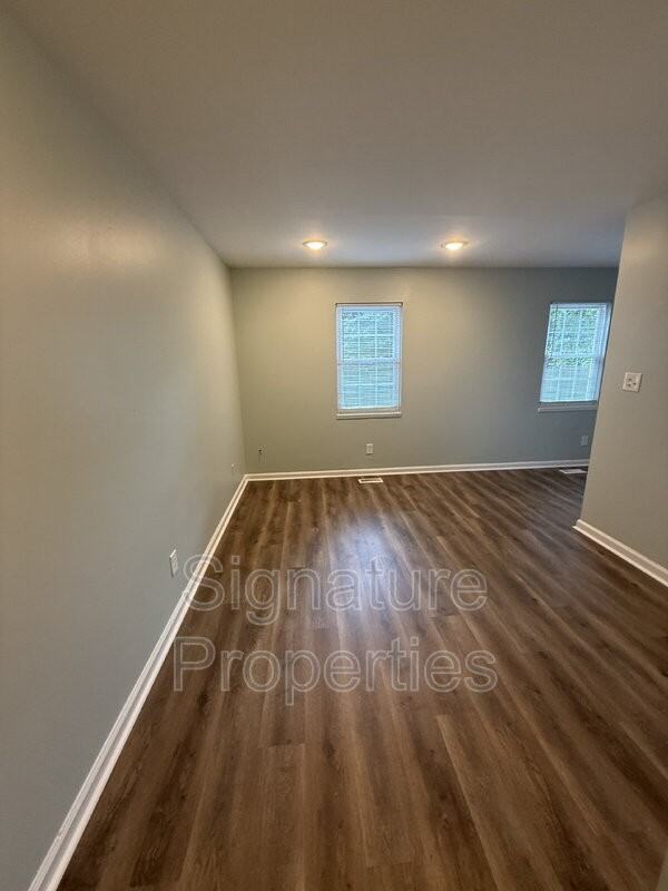 631 Quincy St #E - Photo 2 of 22