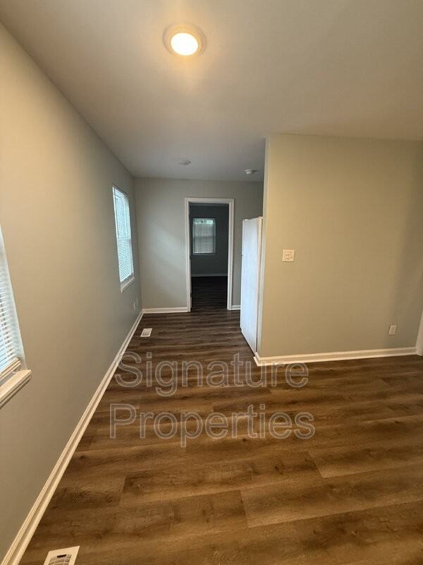 631 Quincy St #E - Photo 4 of 22
