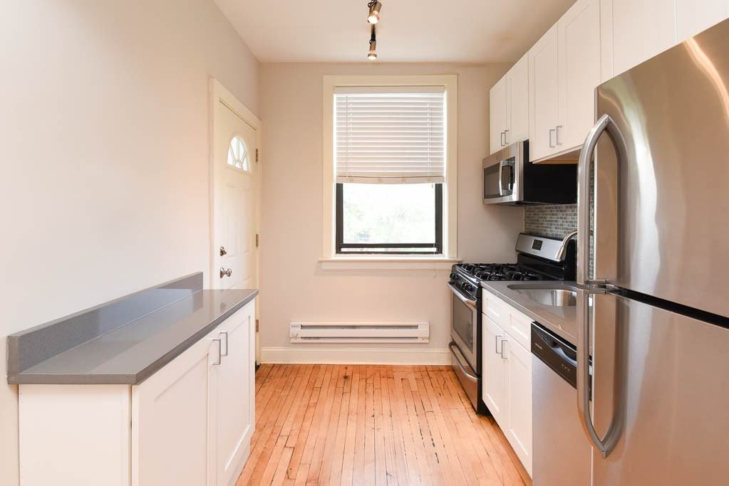 ROCKWELL + FULLERTON #3B - Photo 2 of 21