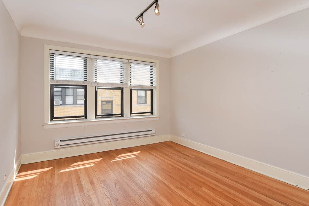 ROCKWELL + FULLERTON #3B - Photo 6 of 21